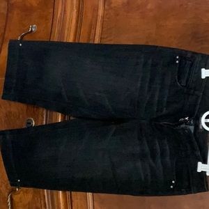 NWOT White House Black Market black denim wide leg capris size 4.